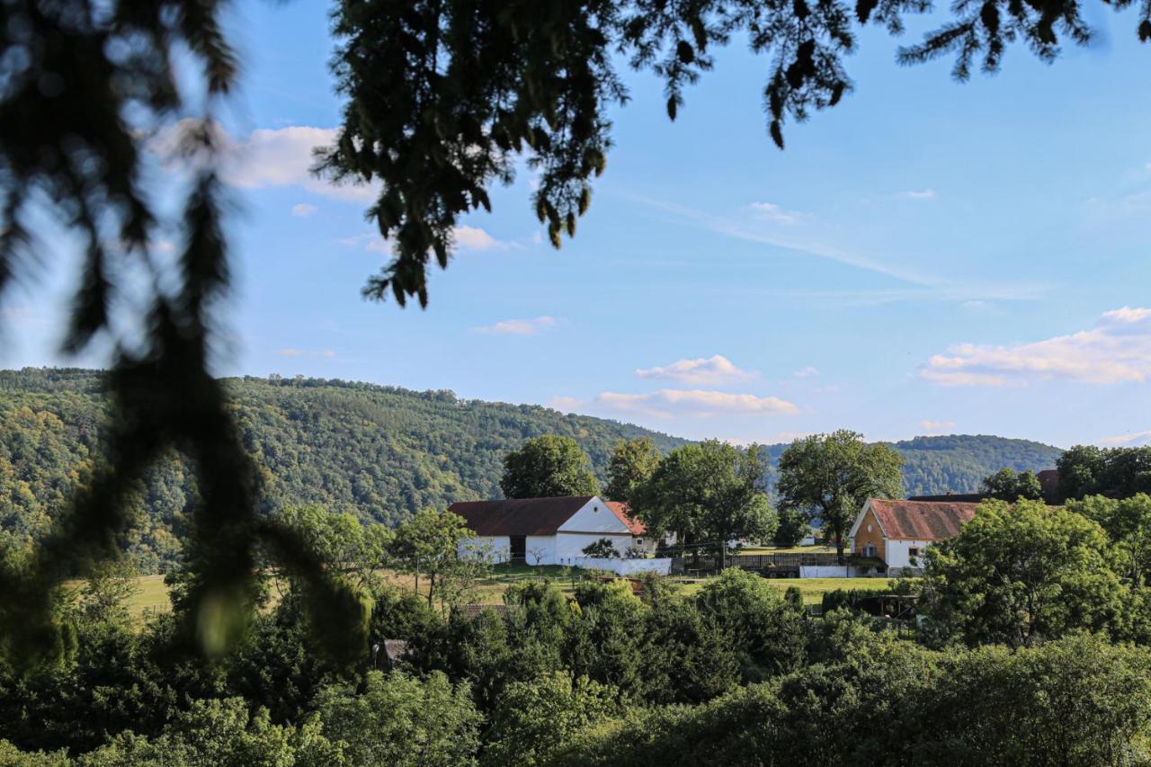 Luxusní stan Pokojczech Pagoda *